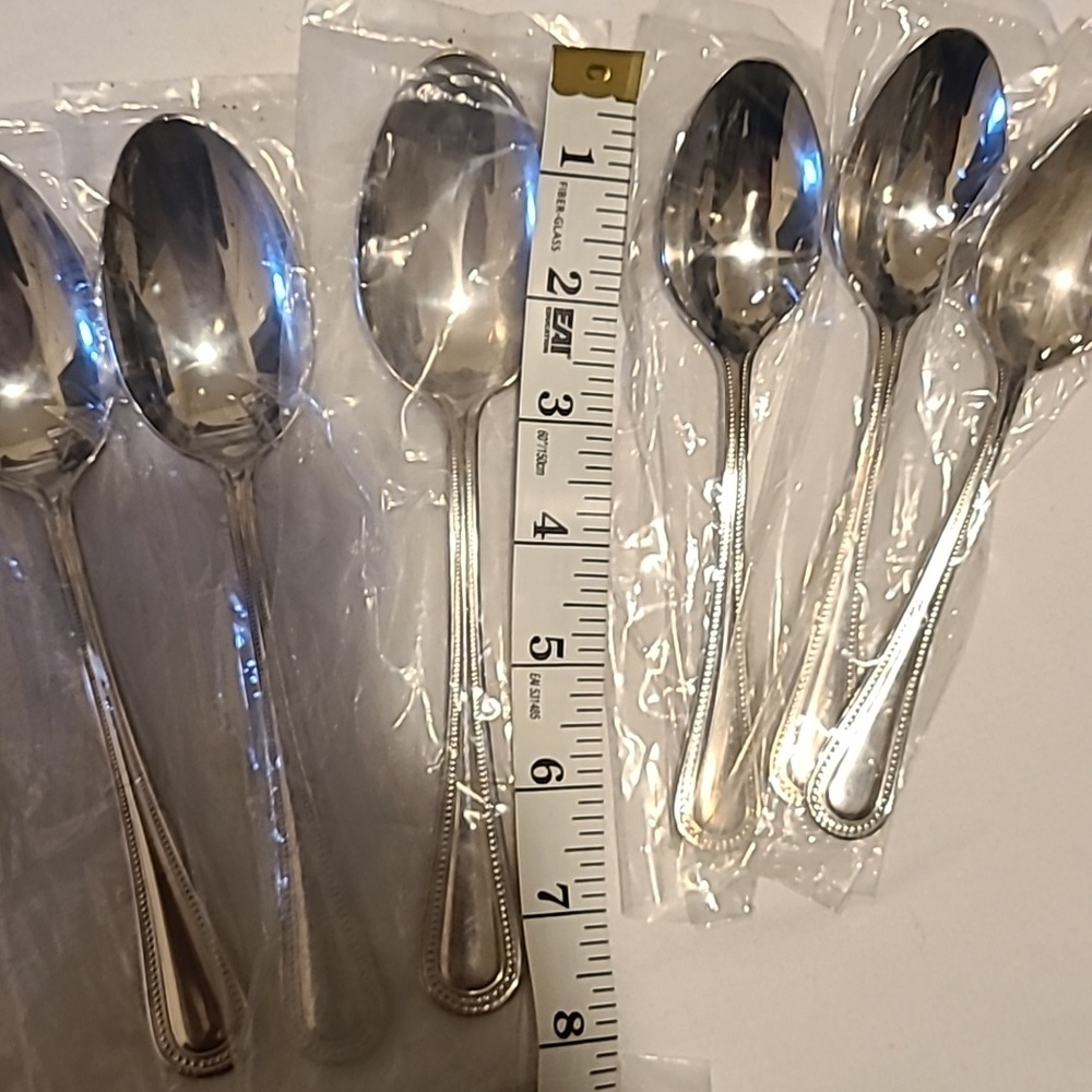 Towle Beaded Antique 18/10 Vietnam Flateware Fork Spoon Knife (Bundle of 14) - Picture 14 of 15